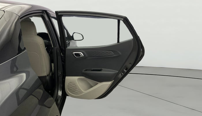 2022 Hyundai AURA SX 1.2, Petrol, Manual, 20,194 km, RHS Rear Door