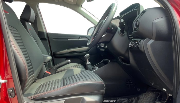 2023 KIA SONET GTX PLUS 1.5 IMT, Diesel, Manual, 17,250 km, Right Side Front Door Cabin