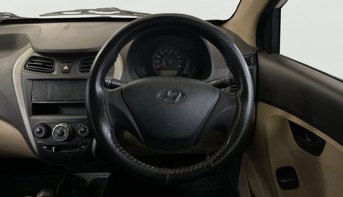 2017 Hyundai Eon ERA +, Petrol, Manual, 28,643 km, Steering Wheel Close Up