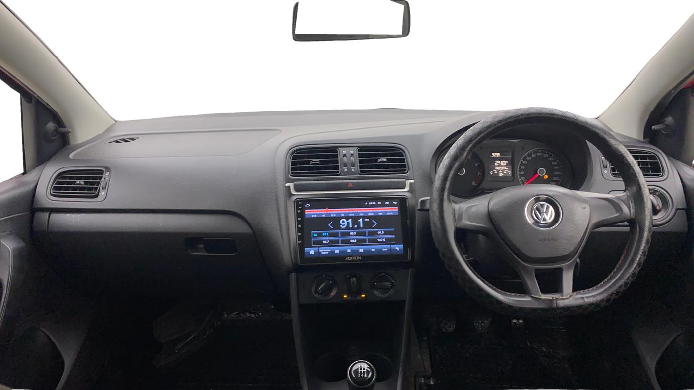 2019 Volkswagen Polo TRENDLINE 1.0L, Petrol, Manual, 66,402 km, Dashboard