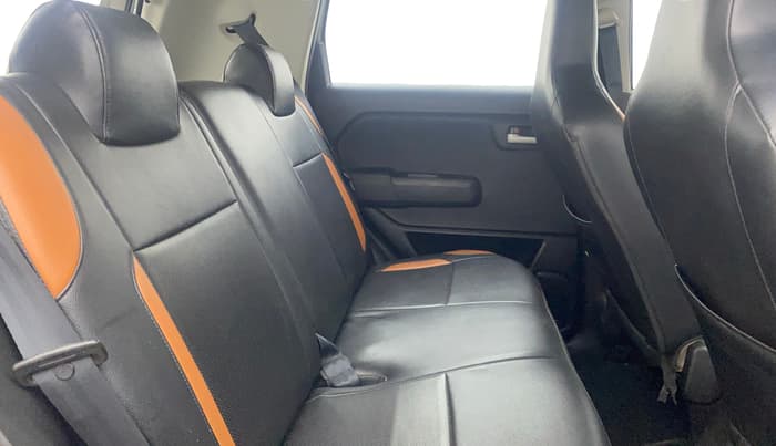 2019 Maruti New Wagon-R VXI 1.0, Petrol, Manual, 34,170 km, Right Side Rear Door Cabin