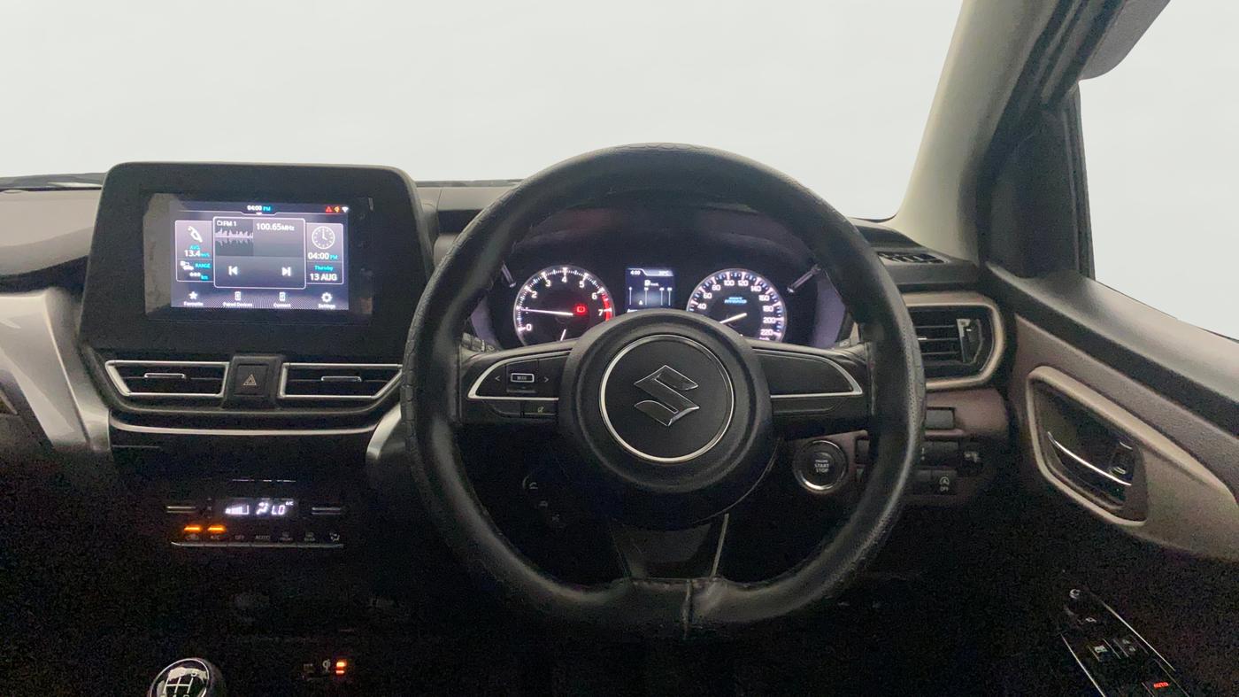 2025 Maruti FRONX ZETA 1.0 TURBO MT, Petrol, Manual, 7,925 km, Steering Wheel Close Up