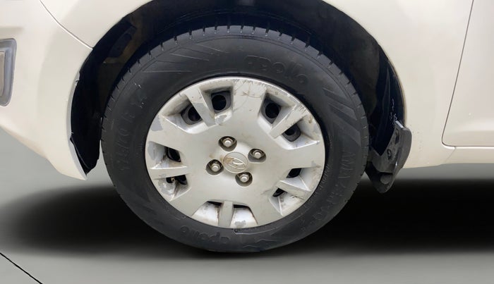 2013 Hyundai i20 MAGNA 1.2, Petrol, Manual, 1,14,467 km, Left Front Wheel