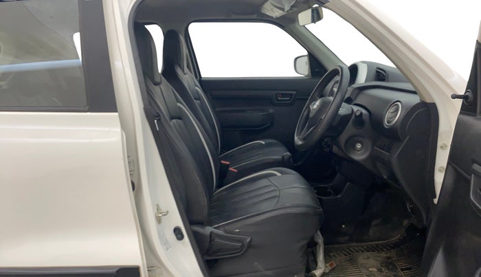 2019 Maruti S PRESSO VXI PLUS AMT, Petrol, Automatic, 40,213 km, Right Side Front Door Cabin