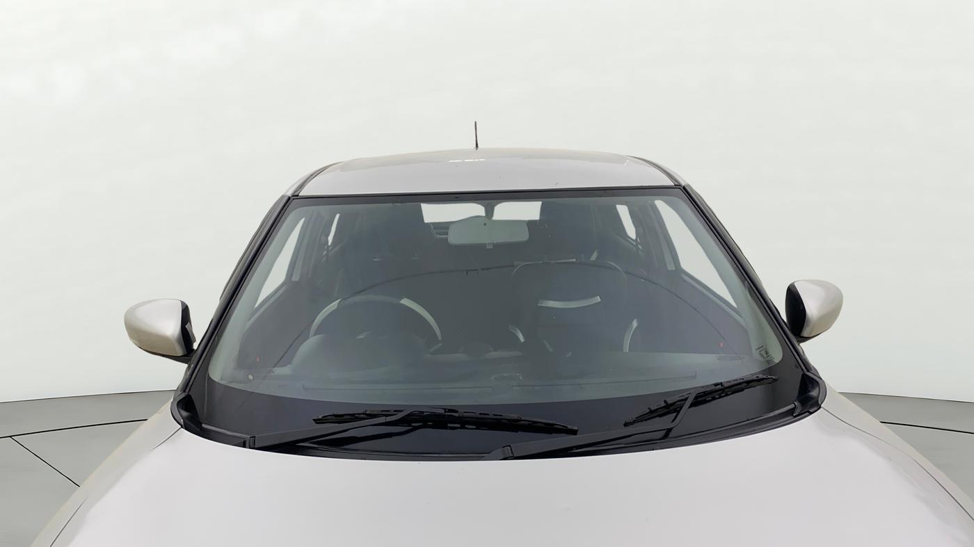 2018 Maruti Swift VDI AMT, Diesel, Automatic, 95,760 km, Front Windshield