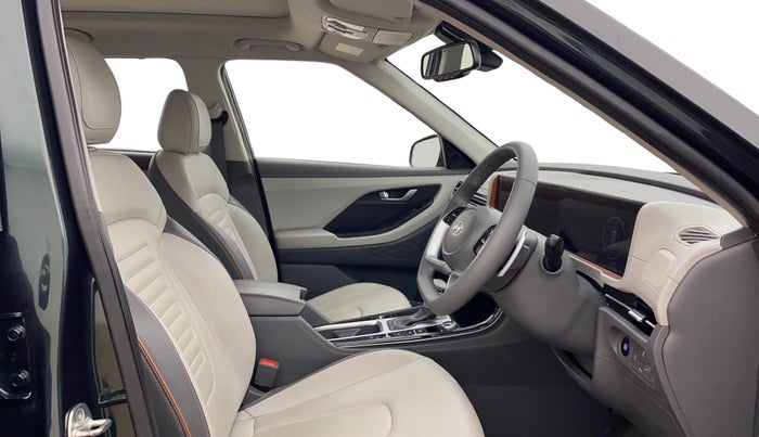 2024 Hyundai Creta SX (O) 1.5 DIESEL AT, Diesel, Automatic, 24,800 km, Right Side Front Door Cabin