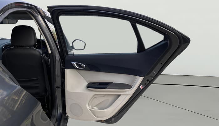 2022 Tata TIGOR XZ PLUS CNG, CNG, Manual, 1,02,167 km, RHS Rear Door