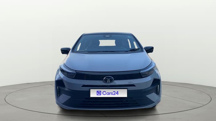 2025 Tata ALTROZ Creative CNG 5MT, CNG, Manual, 31,700 km, Front