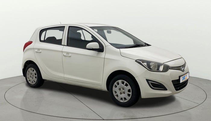 2012 Hyundai i20 MAGNA 1.2, Petrol, Manual, 90,411 km, Right Front Diagonal