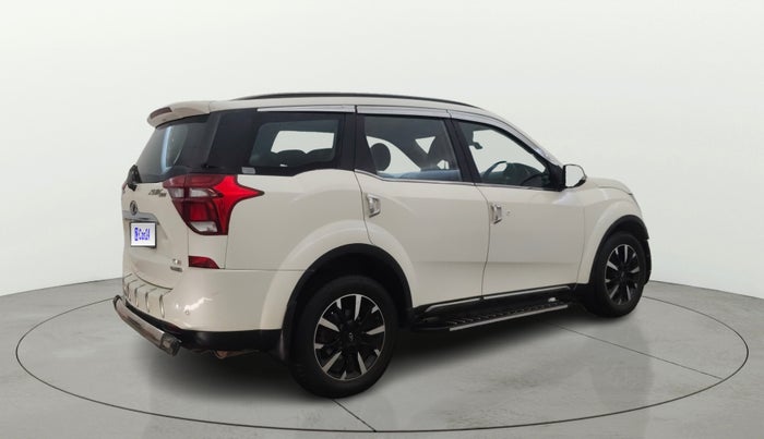 2018 Mahindra XUV500 W11 AT, Diesel, Automatic, 81,037 km, Right Back Diagonal