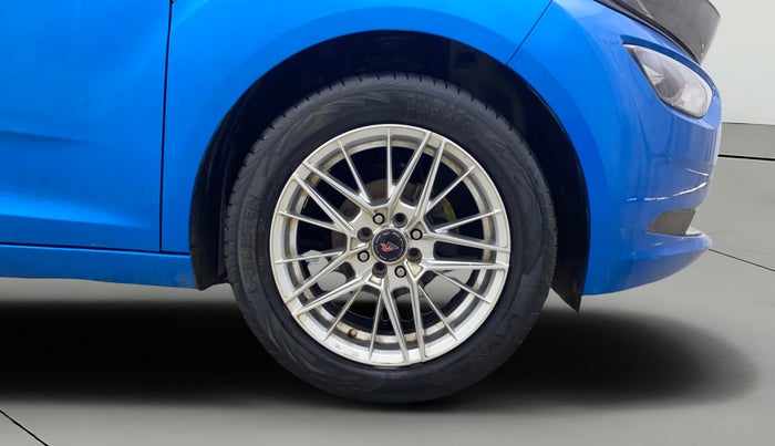 2021 Tata ALTROZ XZ PLUS I-TURBO PETROL, Petrol, Manual, 97,442 km, Right Front Wheel