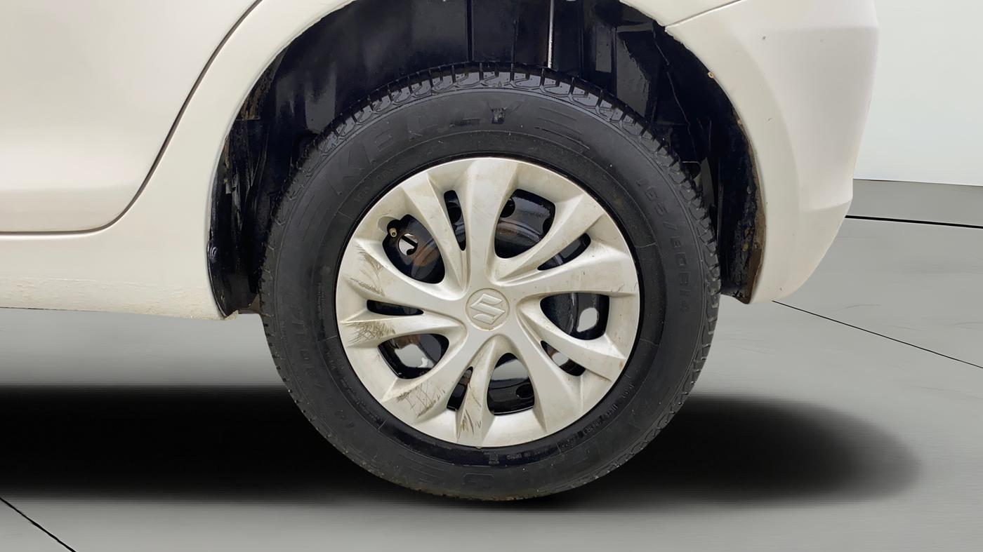 2014 Maruti Swift VXI, Petrol, Manual, 73,480 km, Left Rear Wheel