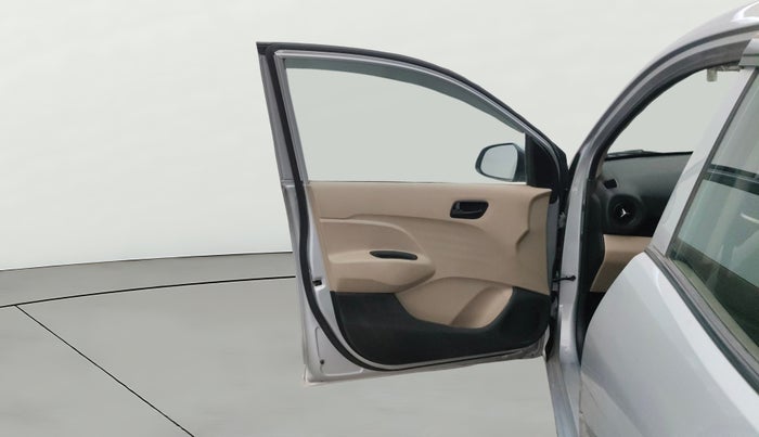 2020 Hyundai NEW SANTRO SPORTZ CNG, CNG, Manual, 21,111 km, LHS Front Door