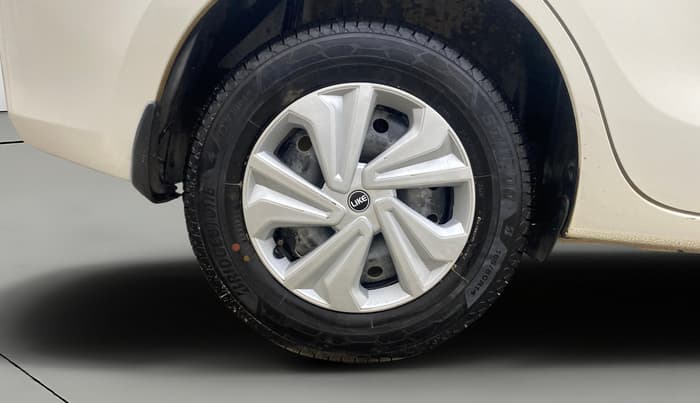 2021 Maruti Dzire VXI AMT, Petrol, Automatic, 78,681 km, Right Rear Wheel