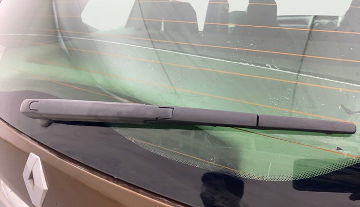 2018 Renault Duster 110 PS RXZ DIESEL, Diesel, Manual, 54,100 km, Rear Wiper