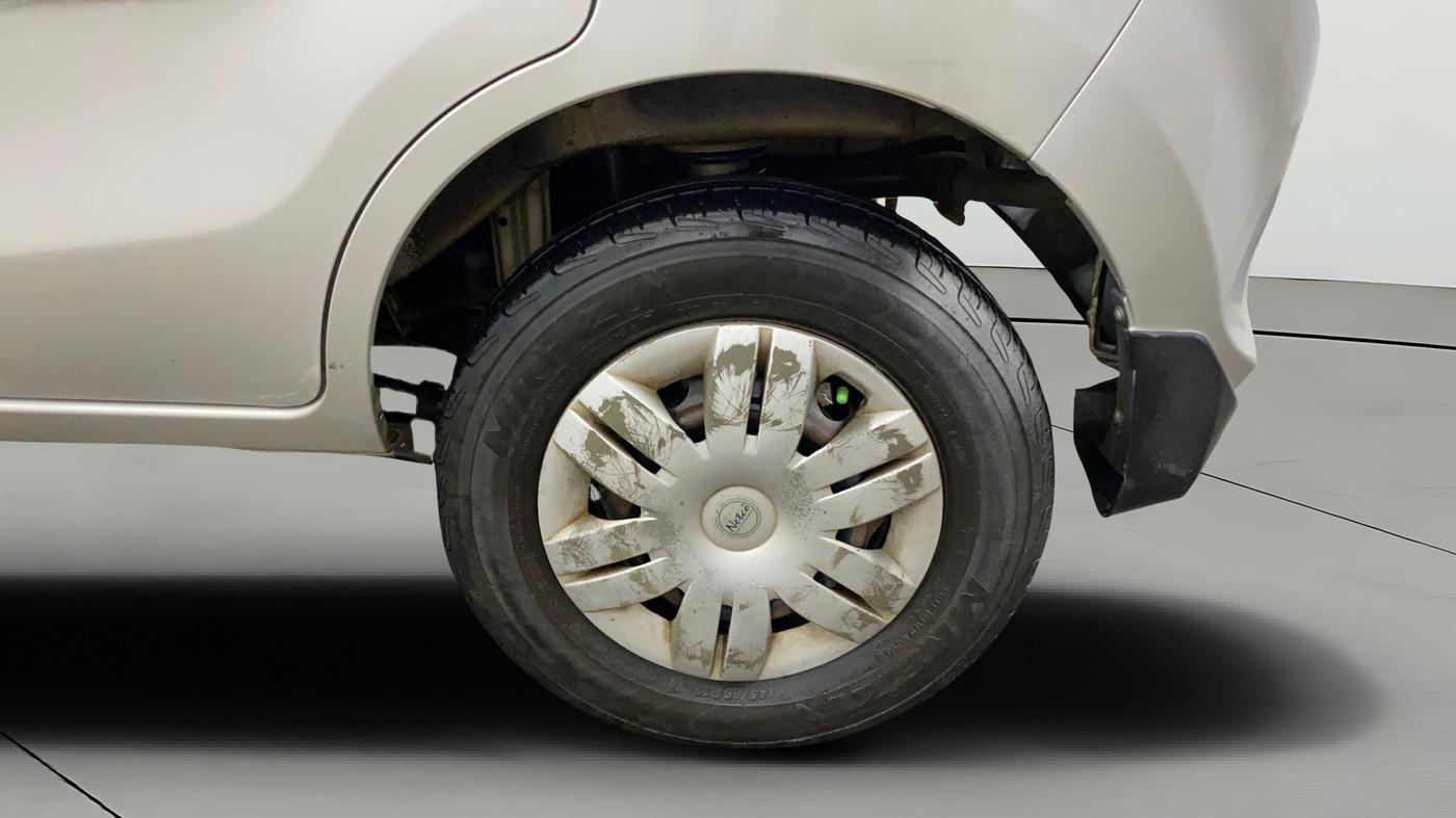 2014 Maruti Alto 800 LXI, Petrol, Manual, 69,773 km, Left Rear Wheel