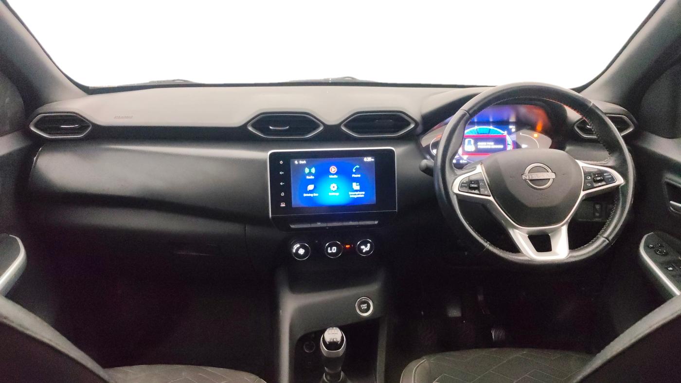 2021 Nissan MAGNITE XV PREMIUM, Petrol, Manual, 44,815 km, Dashboard
