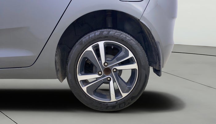 2023 Tata ALTROZ XZ PETROL, Petrol, Manual, 43,332 km, Left Rear Wheel