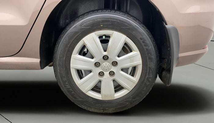 2018 Volkswagen Ameo TRENDLINE 1.0L, Petrol, Manual, 42,312 km, Left Rear Wheel