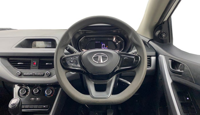 2022 Tata NEXON XM SUNROOF DIESEL, Diesel, Manual, 56,602 km, Steering Wheel Close Up