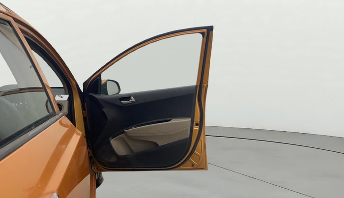 2015 Hyundai Grand i10 ASTA (O) 1.2 KAPPA VTVT, Petrol, Manual, 90,736 km, RHS Front Door