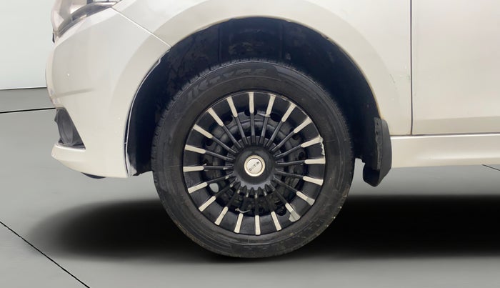 2016 Tata Tiago XT PETROL, Petrol, Manual, 68,731 km, Left Front Wheel