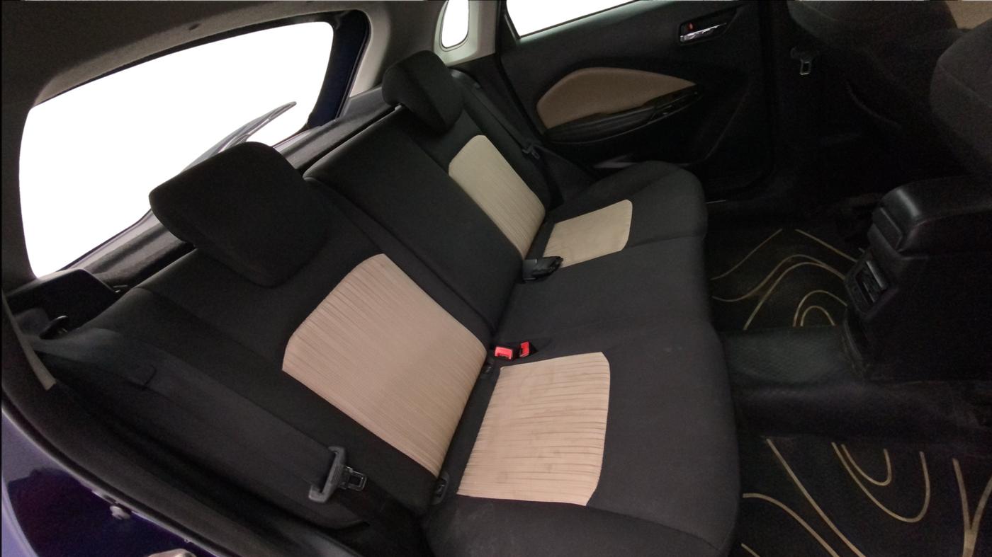 2022 Toyota Glanza V, Petrol, Manual, 48,063 km, Right Side Rear Door Cabin