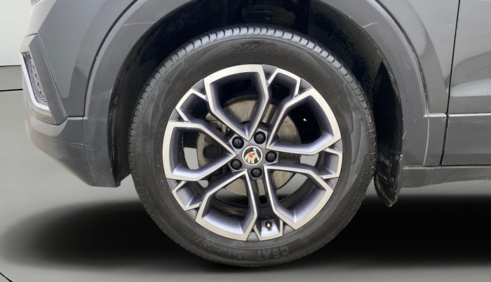 2022 Skoda KUSHAQ STYLE 1.0L TSI MT, Petrol, Manual, 29,188 km, Left Front Wheel