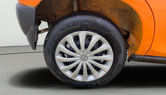 2019 Maruti S PRESSO VXI+, Petrol, Manual, 93,675 km, Right Rear Wheel