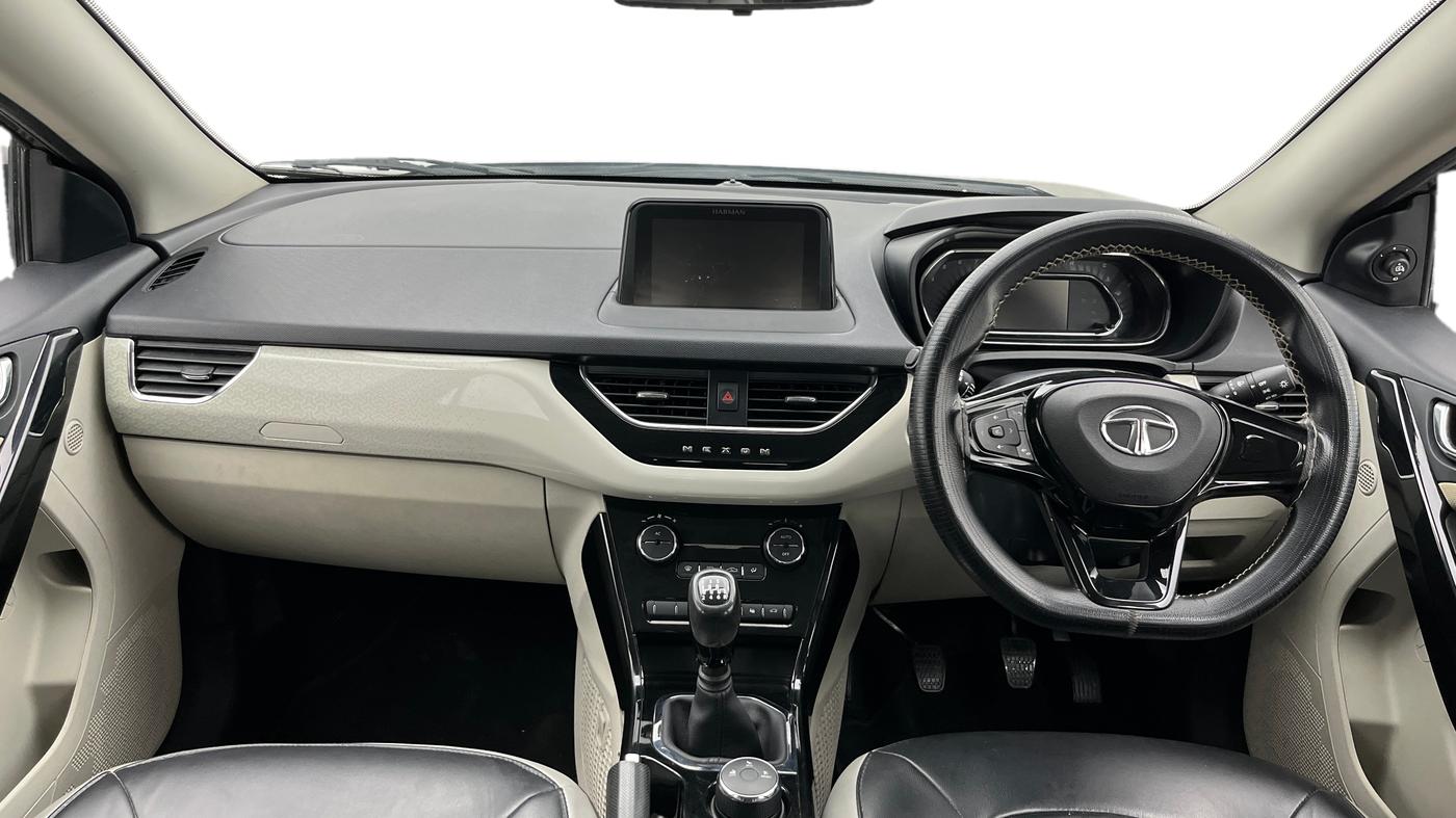 2022 Tata NEXON XZ PLUS PETROL, Petrol, Manual, 29,637 km, Dashboard