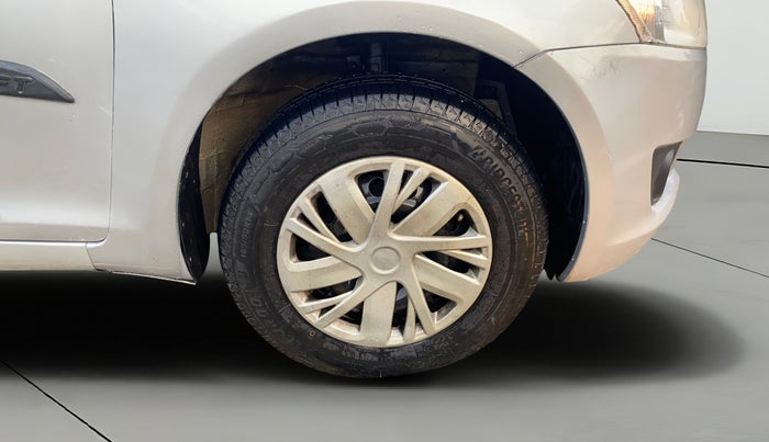 2017 Maruti Swift VXI, Petrol, Manual, 88,775 km, Left Front Wheel