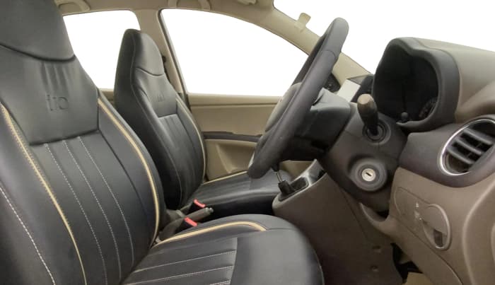 2013 Hyundai i10 MAGNA 1.1, Petrol, Manual, 68,838 km, Right Side Front Door Cabin