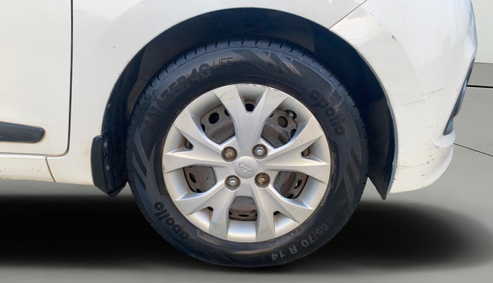 2015 Hyundai Grand i10 SPORTZ 1.2 KAPPA VTVT, Petrol, Manual, 78,822 km, Right Front Wheel