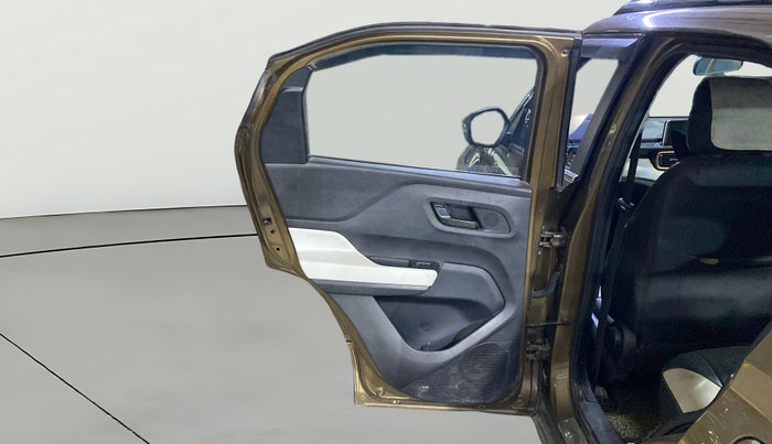 2023 Tata PUNCH ACCOMPLISHED MT CNG, CNG, Manual, 48,371 km, LHS Rear Door