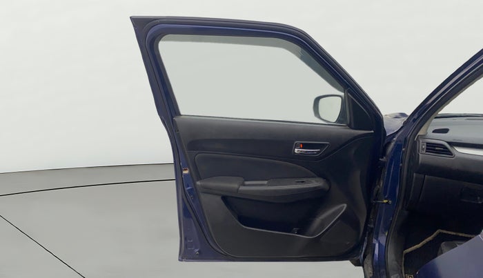 2019 Maruti Swift VXI, Petrol, Manual, 1,06,076 km, LHS Front Door