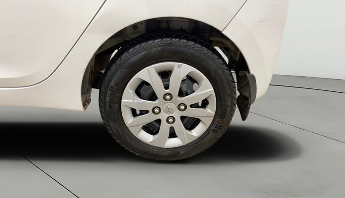 2018 Hyundai Eon MAGNA +, Petrol, Manual, 15,357 km, Left Rear Wheel