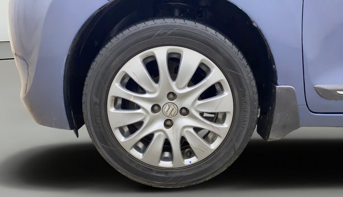 2016 Maruti Baleno ALPHA PETROL 1.2, Petrol, Manual, 66,936 km, Left Front Wheel