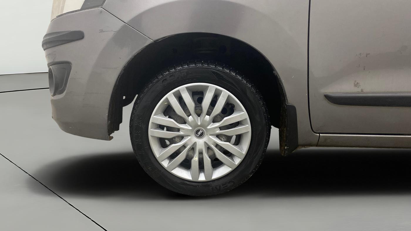 2016 Maruti Wagon R 1.0 VXI, Petrol, Manual, 85,951 km, Left Front Wheel