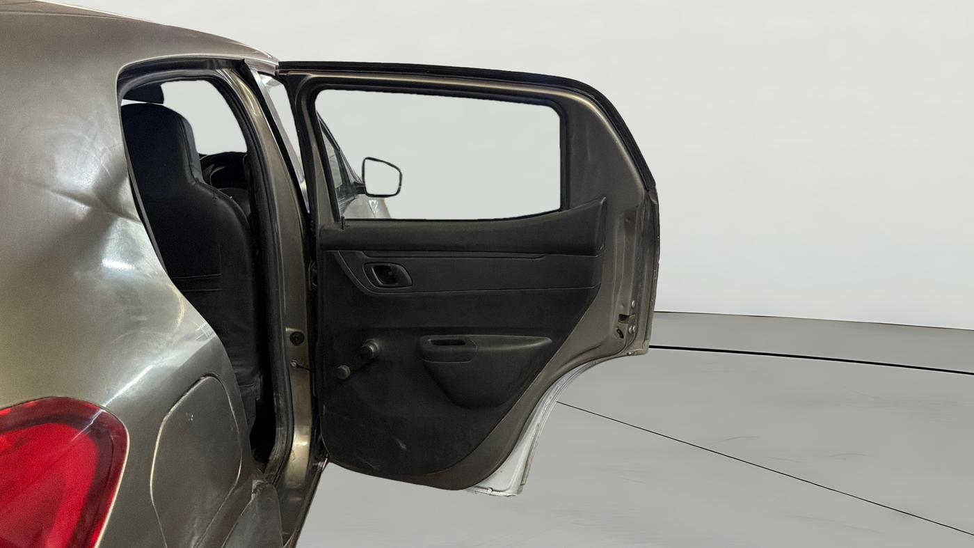 2017 Renault Kwid RXL, Petrol, Manual, 46,155 km, RHS Rear Door