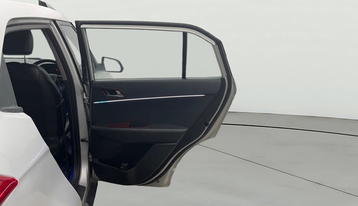 2017 Hyundai Creta SX PLUS 1.6 PETROL, Petrol, Manual, 71,875 km, RHS Rear Door