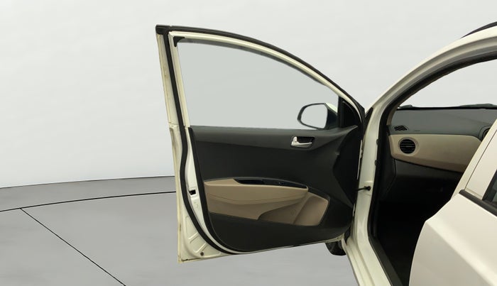 2019 Hyundai Grand i10 SPORTZ 1.2 KAPPA VTVT, Petrol, Manual, 77,045 km, LHS Front Door