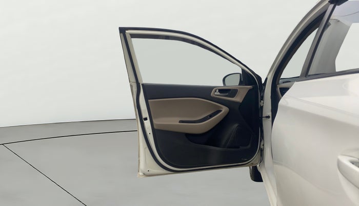 2014 Hyundai Elite i20 SPORTZ 1.2, Petrol, Manual, 1,22,146 km, LHS Front Door