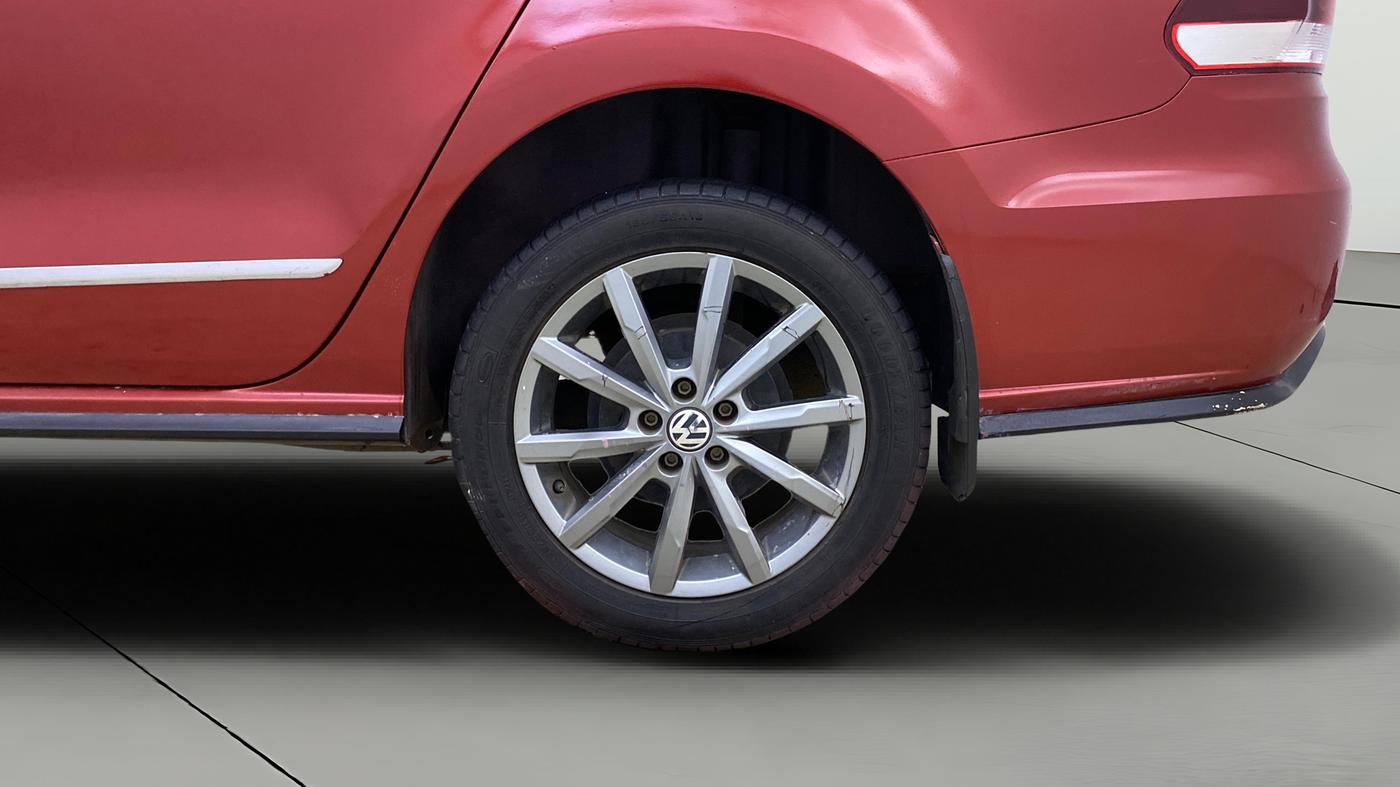 2019 Volkswagen Vento HIGHLINE PLUS 1.5 AT, Diesel, Automatic, 14,719 km, Left Rear Wheel