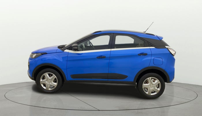 2020 Tata NEXON XMA SUNROOF DIESEL, Diesel, Automatic, 77,055 km, Left Side