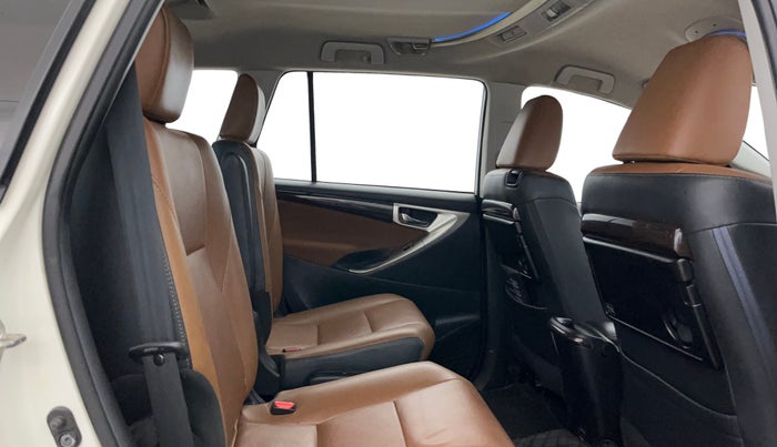2020 Toyota Innova Crysta 2.7 ZX AT 7 STR, Petrol, Automatic, 94,831 km, Right Side Rear Door Cabin