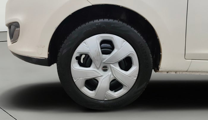 2015 Tata Zest XMS PETROL, Petrol, Manual, 72,066 km, Left Front Wheel