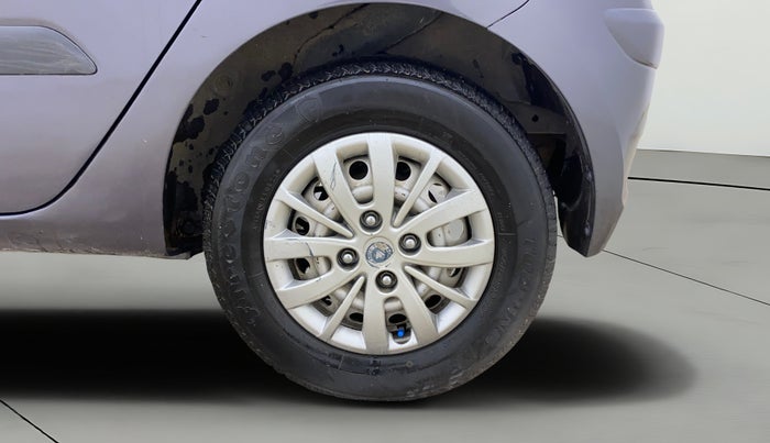 2014 Hyundai i10 MAGNA 1.1, CNG, Manual, 58,777 km, Left Rear Wheel