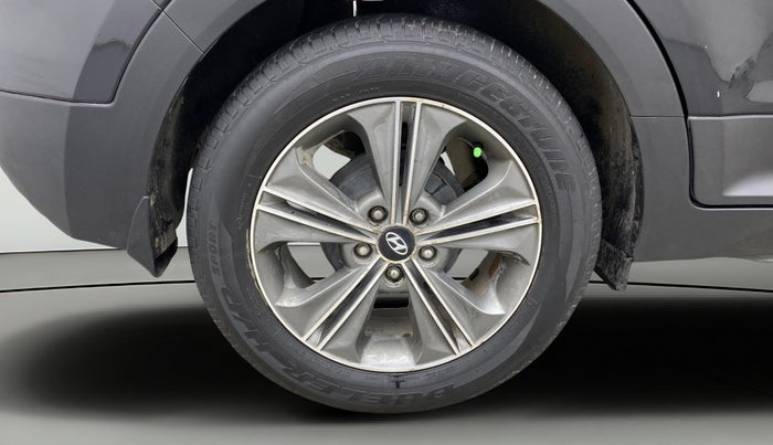 2017 Hyundai Creta SX PLUS AT 1.6 PETROL, Petrol, Automatic, 37,331 km, Right Rear Wheel