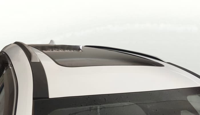 2025 Mahindra XUV700 AX 7 LUXURY P AT 7 STR, Petrol, Automatic, 8,456 km, Roof