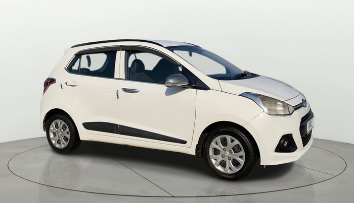 2016 Hyundai Grand i10 SPORTZ 1.2 KAPPA VTVT, Petrol, Manual, 88,659 km, Right Front Diagonal